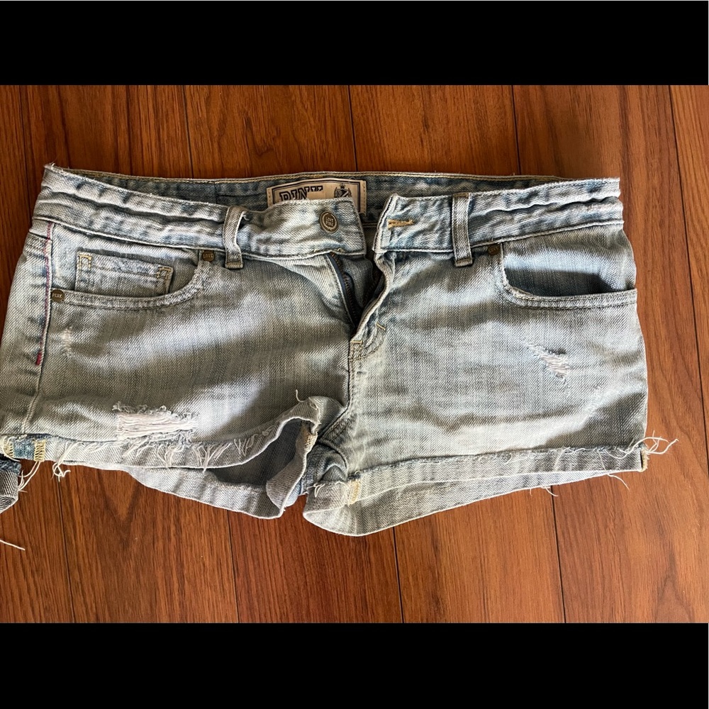 PINK Victoria Secret Denim Shorts (Size 6)